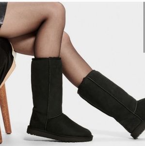 UGG Women's Classic Tall II Boots Black size 7